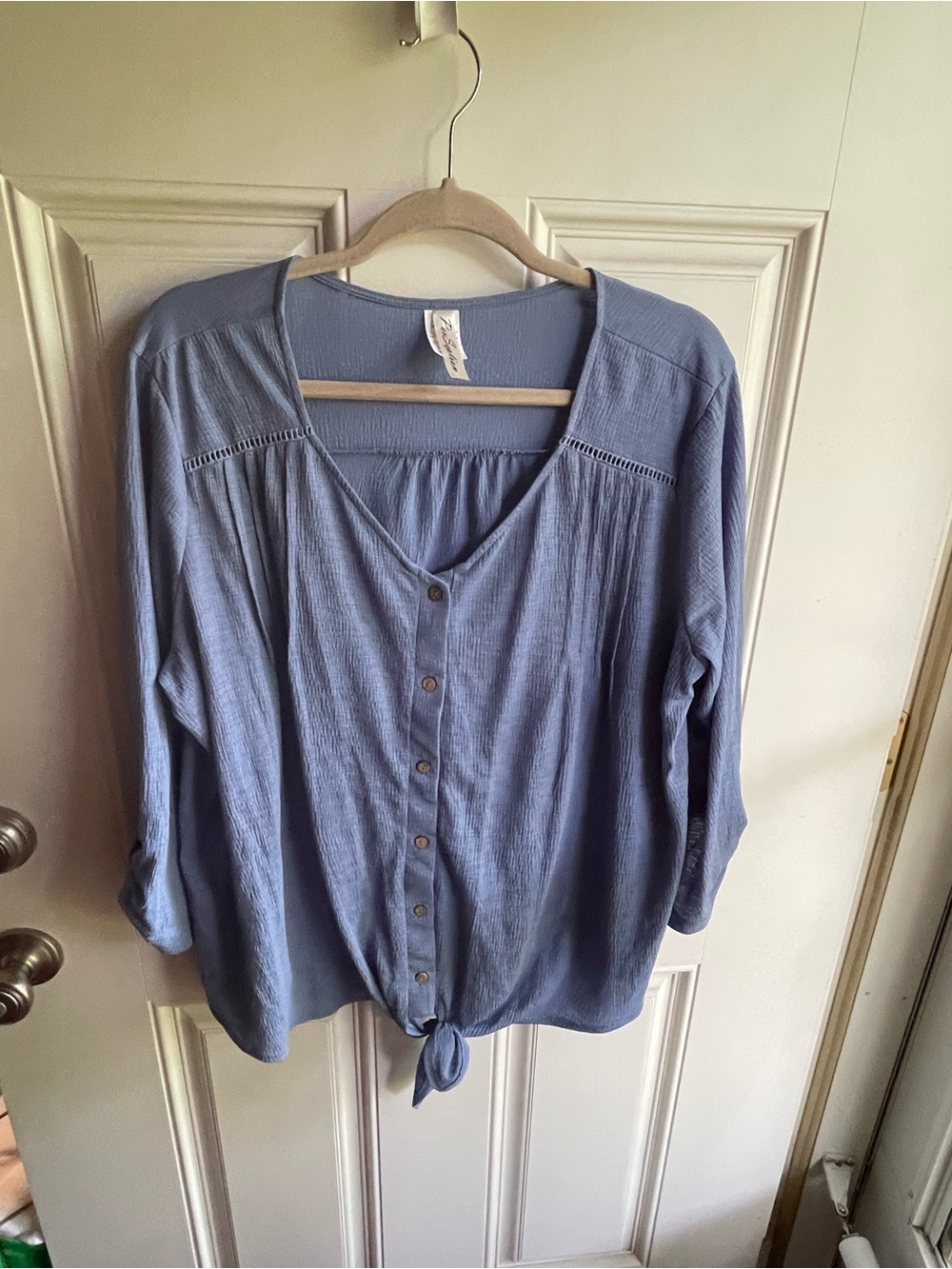Perseption Dusty Blue Button-Front Tie-Hem Blouse
